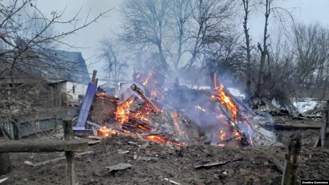 Внаслідок російського авіаудару Великописарівській громаді загинула людина. Фото архівне
