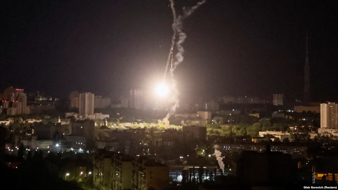 Вибух у Києві під час ракетного удару 16 травня