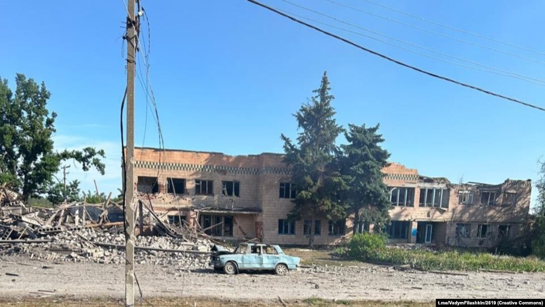 Наслідки обстрілу в селі Дробишеве в Донецькій області, травень 2024 року, фото ілюстративне