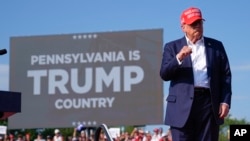 Fostul președinte american, Donald Trump, rănit în timpul unui miting electoral