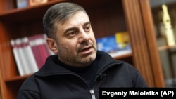 Омбудсмен наголосив, що це непоодинокі випадки на території окупованого Криму, «коли людей фактично викрадають невідомі, представляючись працівниками ФСБ РФ»
