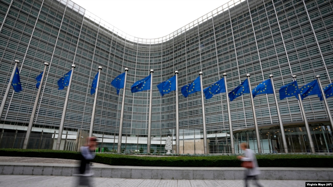 Zastave Evropske unije vijore pored sedišta EU u Briselu, 20. septembra 2023. 
