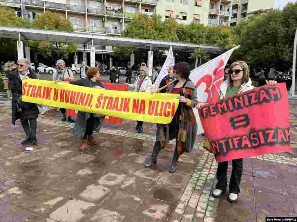 Organizatori Osmomartovskog marša u Podgorici su pozvali na otpor vladavini nasilja, nekulture i neznanja &nbsp;