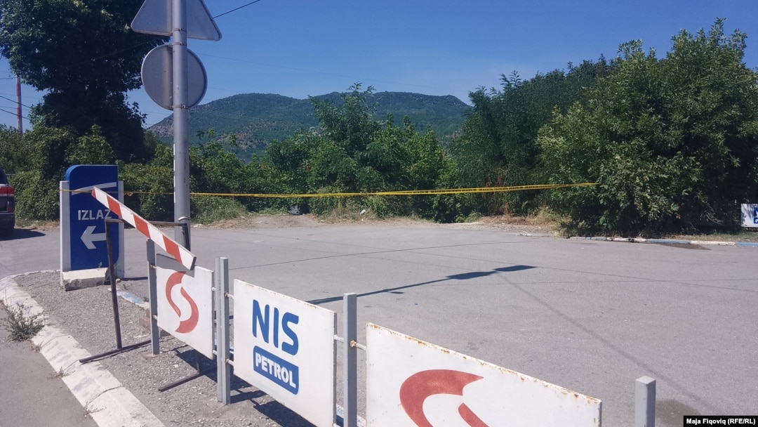 Logo NIS petrola može se videti na najmanje tri benzinske stanice na severu Kosova. Fotografija 16. jul 2024.
