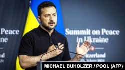 Президент України Володимир Зеленський на заключній пресконференції Глобального саміту миру. Швейцарія, 16 червня 2024 рок