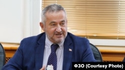 Директорот на Фондот за здравствено осигурување, Сашо Клековски