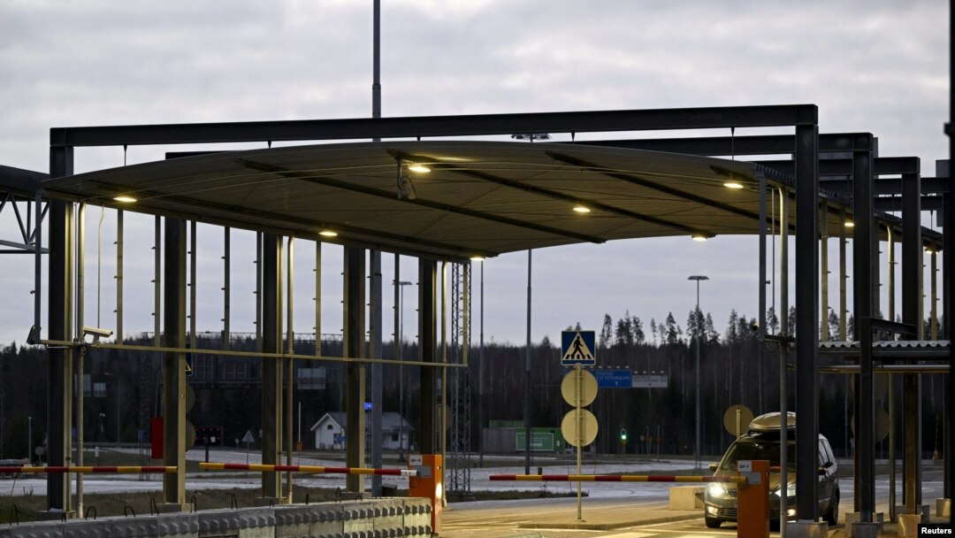 Granični punkt Nuijama u Lapenranti između Finske i Rusije