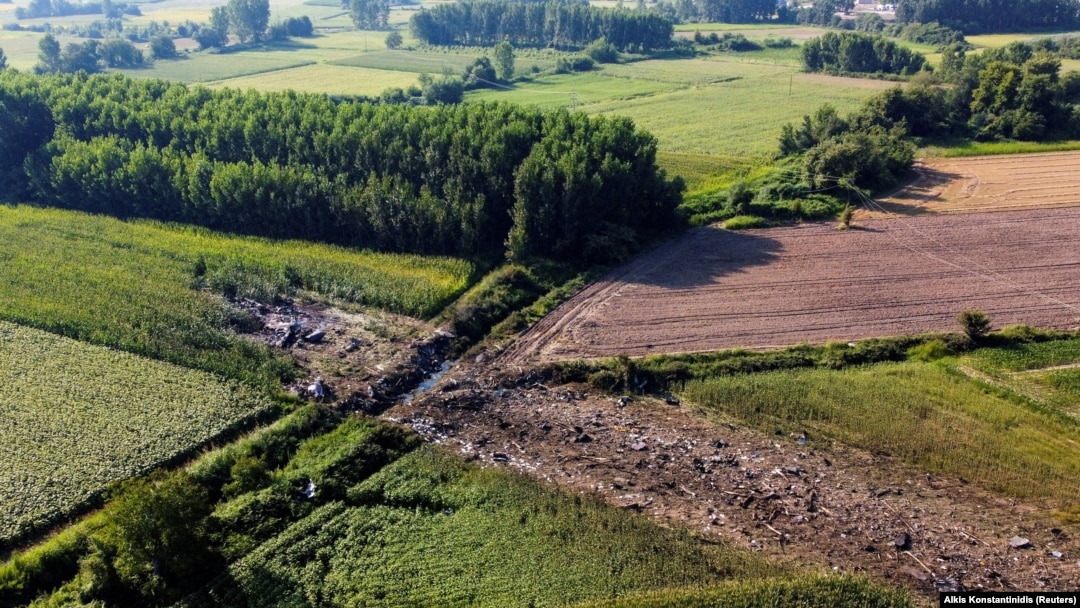 Mesto pada ukrajinskog aviona u polju kod grada Kavale na severu Grčke 