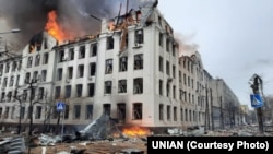 Харківський університет після авіаудару російської армії. Україна, 2 березня 2022 року