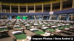 Centrul de refugiați de la Romexpo a fost organizat într-un timp record de 72 de ori cu participarea a sute de voluntari.