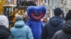 "Huggy Wuggy" და სხვა "მონსტრები" ვერ მოხვდებიან "სწორი სათამაშოების" ეროვნულ რეესტრში. მოსკოვი. 2022 წლის 29 დეკემბერი