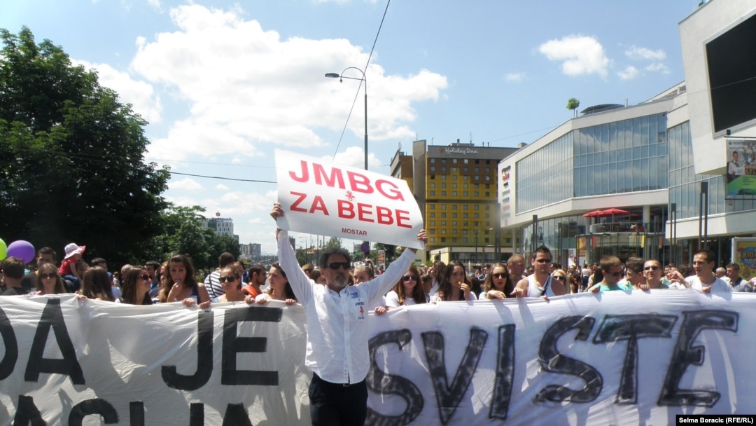 Protesti zbog jedinstvenog matičnog broja u BiH, 1. juli 2013.