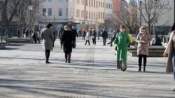 'Mi se nalazimo u jednom toru iz kojeg izlaza nema': O krizi vlasti u BiH sa Sarajlijama i Banjalučanima
