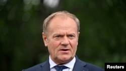 Premierul polonez, Donald Tusk, a cerut un vot de încredere în Parlament, după ce candidatul opoziției a câștigat alegerile prezidențiale.