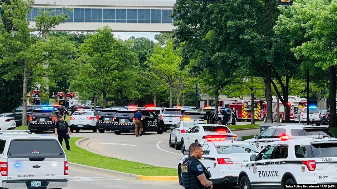 Policija na licu mesta, Tulsa, 1. jun 2022.