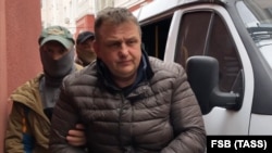 Novinar Vladislav Yesypenko tokom hapšenja na Krimu, 16. mart 2021.