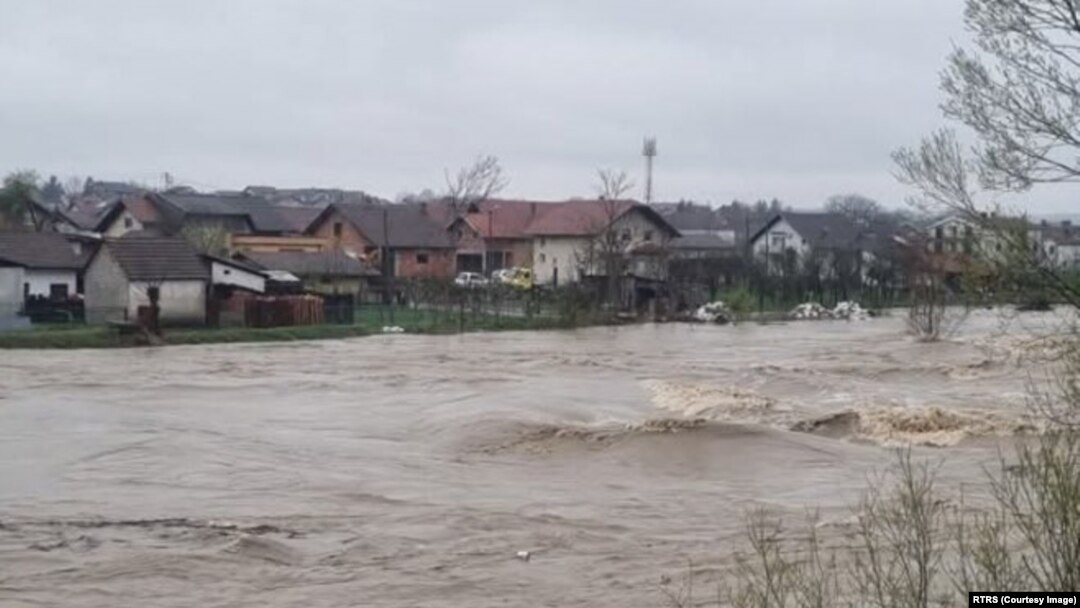 Nabujali Vrbas izlio se u nekoliko naselja nizvodno od Banjaluke, 28. mart 2025. godine