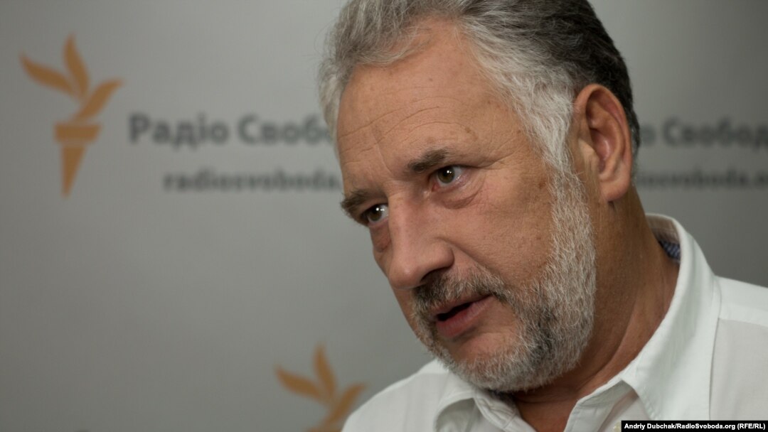 Павло Жебрівського 11 червня повідомив, що подав президенту України Петрові Порошенку прохання про відставку