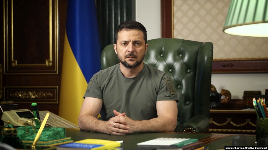 Після чергових російських ударів по енергетичній та гідротехнічній інфраструктурі Володимир Зеленський також закликав міжнародну спільному до «жорсткої та принципової реакції».