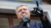 Суд обирає Порошенку запобіжний захід. Трансляція