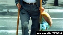 Broj penzionera u Bosni i Hercegovini gotovo se izjednačio s brojem radnika.