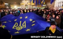 Early Euromaidan protests in downtown Kyiv in November 2013
