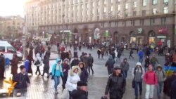 Київ продовжує мітингувати