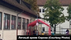 Цирндорф шәһәрендәге качаклар лагере бинасы (Германия)