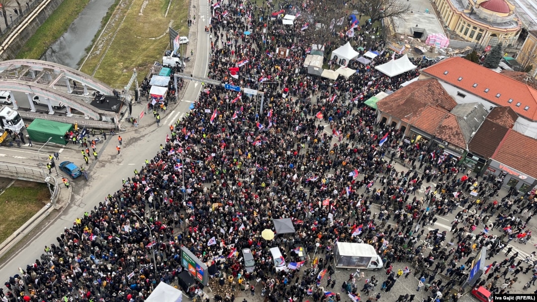 Protest u Kragujevcu 15. februara 2025. na kojem su bili prisutni i veterani 63. padobranske brigade Vojske Srbije.