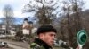 Kosovo, vojnik Kfora. Očekuje se da na Kosovo uskoro stignu snage Evropske unije (Eulex)