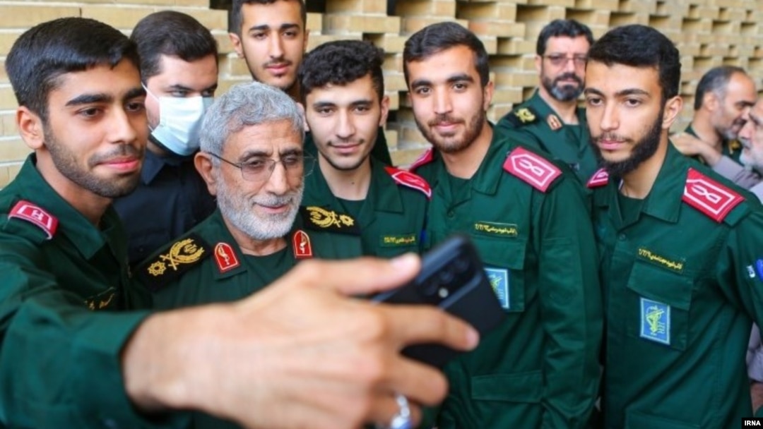 اسماعیل قاآنی در یک مراسم سپاه پاسداران برای فلسطینی‌ها