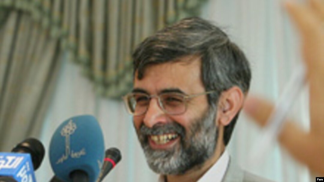 آقای الهام می گويد ايران تا حدود يک ماه ديگر به «استقرار هسته ای» می رسد.