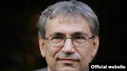 ორჰან ფამუქი, თურქი ნობელიანტი მწერალი