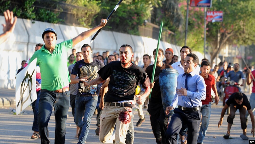 Protesti na trgu Tahrir, juli 2013.