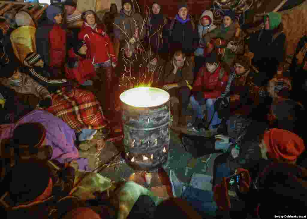 Kijev, 4. decembar 2013. Foto: EPA / Sergey Dolzhenko