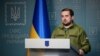 «Влучання у житловий будинок. Є руйнування. Під завалами можуть бути люди. На місці працюють екстрені служби», – повідомив Кирило Тимошенко