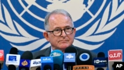 د افغانستان لپاره د ملګرو ملتونو ځانګړی راپور ورکونکي ریچارډ بېنیټ