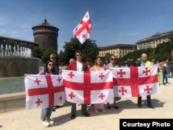 მილანი