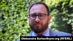 Полозов представляє сторону захисту у справі українських моряків