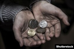 რუსეთის მოსახლეობის 14,3% (20,9 მლნ ადამიანი) სიღარიბის ზღვარს ქვემოთ იმყოფება