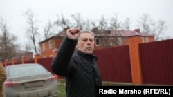 Руслан Кутаев, архивера сурт