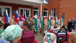 Башкортстанның Тәтешле районында сугышта һәлак булган хәрбине җирләү 