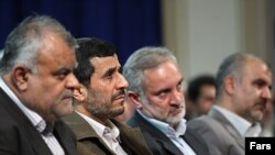 فرماندهان قرارگاه خاتم‌الانبیا در دیدار با محمود احمدی‌نژاد