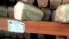 В Дашогузе за продуктами в очередь записываются за месяц вперед