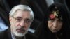 «نصب دیوار آهنی در مقابل خانه میرحسین موسوی»