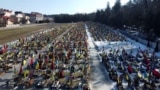 Megfizethetetlenül drága lett a temetés a túlzsúfolt ukrán temetőkben