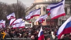 U centru Simferopola miting podrške referendumu