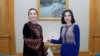 Саида Мирзиёева ва Ўғулжаҳон Атабаева. Арқадағ шаҳри, Туркманистон. 29 март, 2025 йил. 