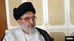 Iranian cleric Hadi Khosrowshahi