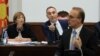 Законот за јазиците и отсуството на опозицијата 